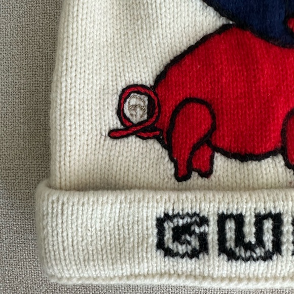 Gucci wool flying pig beanie hat ๐ท - Picture 3 of 4
